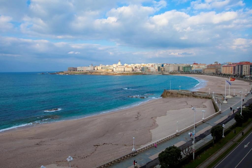 Hotel Riazor A Coruna Exterior photo